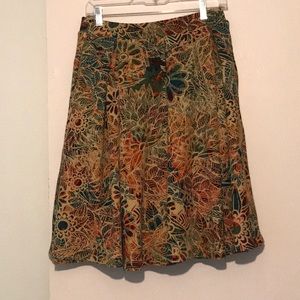 Multi-colored skirt with pockets!